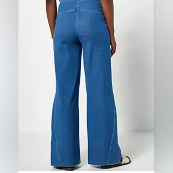 NWT Denim Blue Cropped Jeans size L - Picture 4 of 5